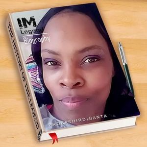 Meet your Posher, Monique